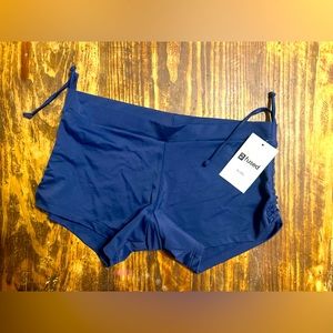 NWT Fused Hawaii XL women’s blue boyshorts bottoms